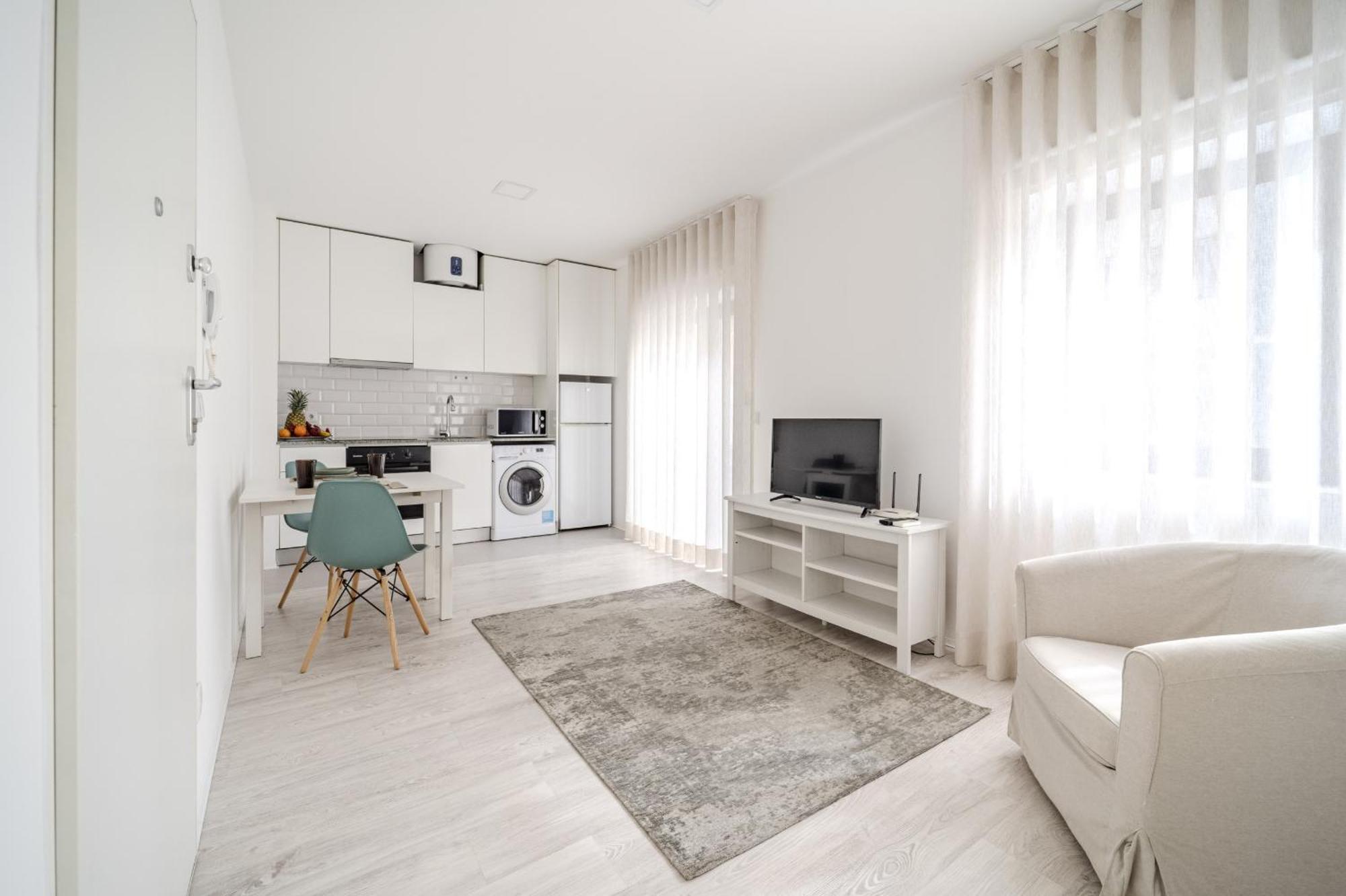 Apartemen By House And People Braga